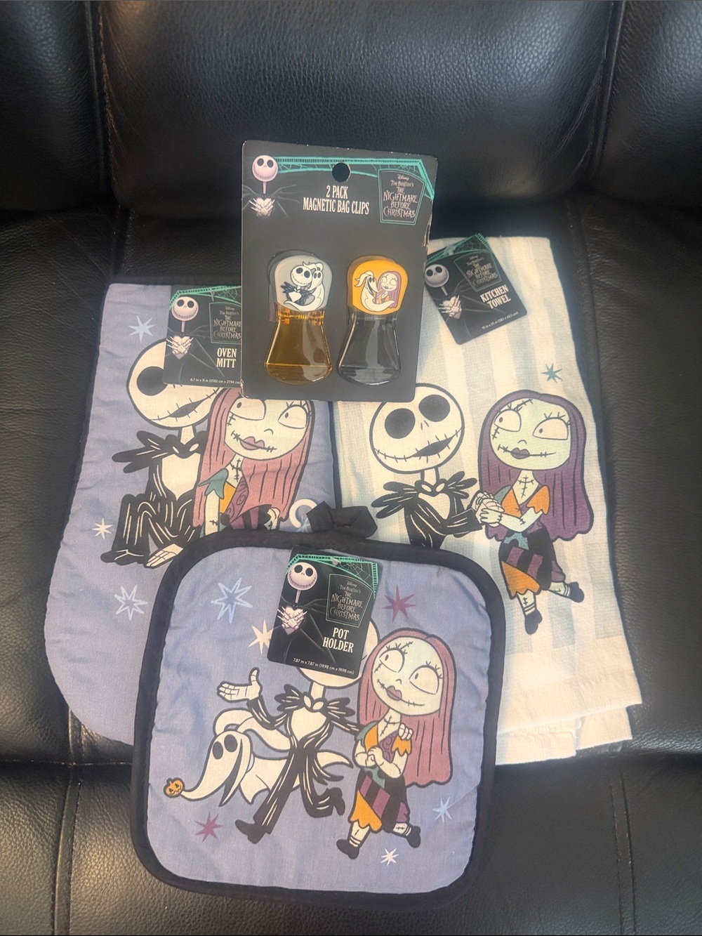 The Nightmare Before Christmas Oven Mitt, Pot Holder, Kitchen Towel & Bag Clips
